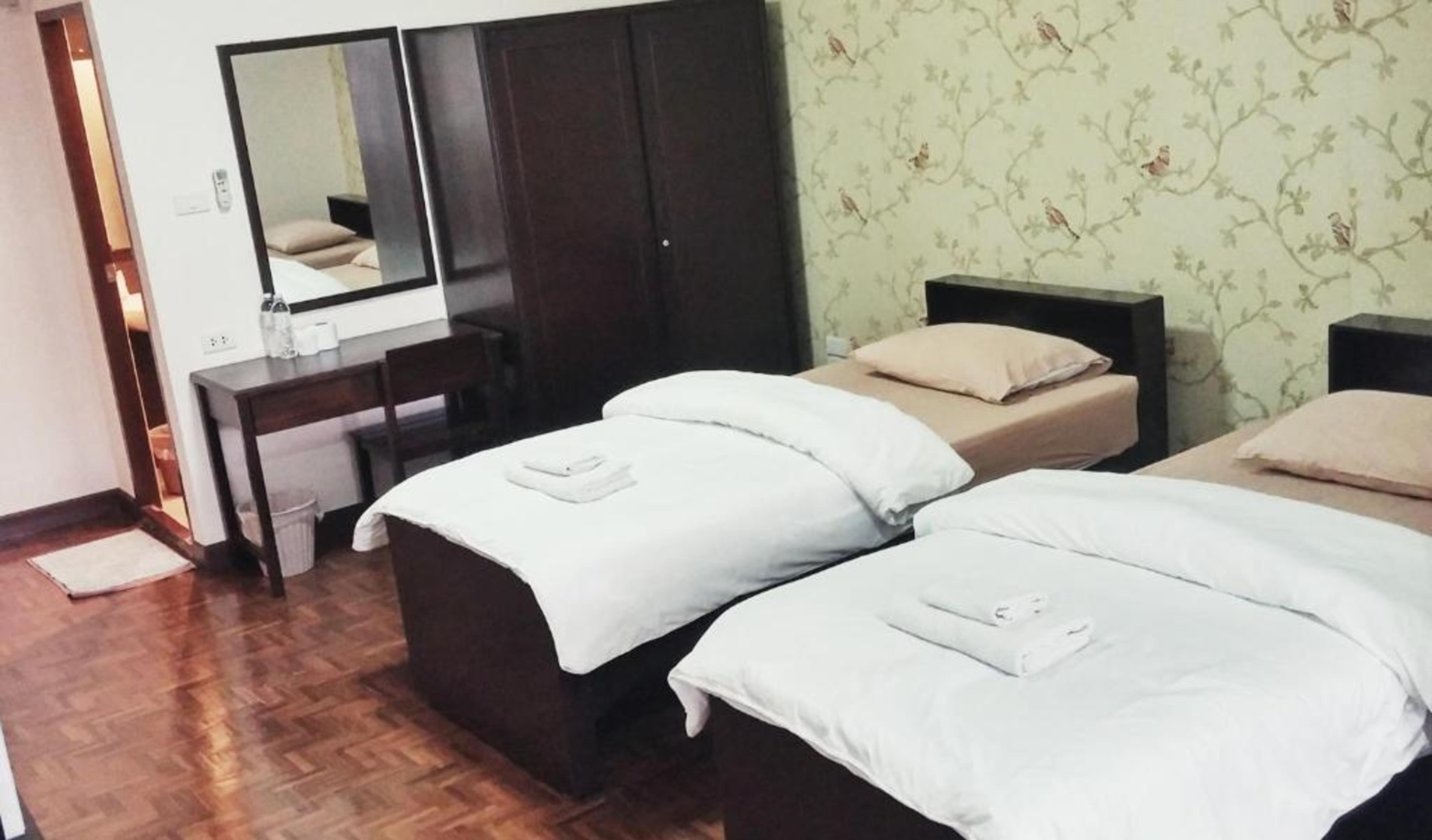 Marhaba House Otel Chiang Mai Dış mekan fotoğraf