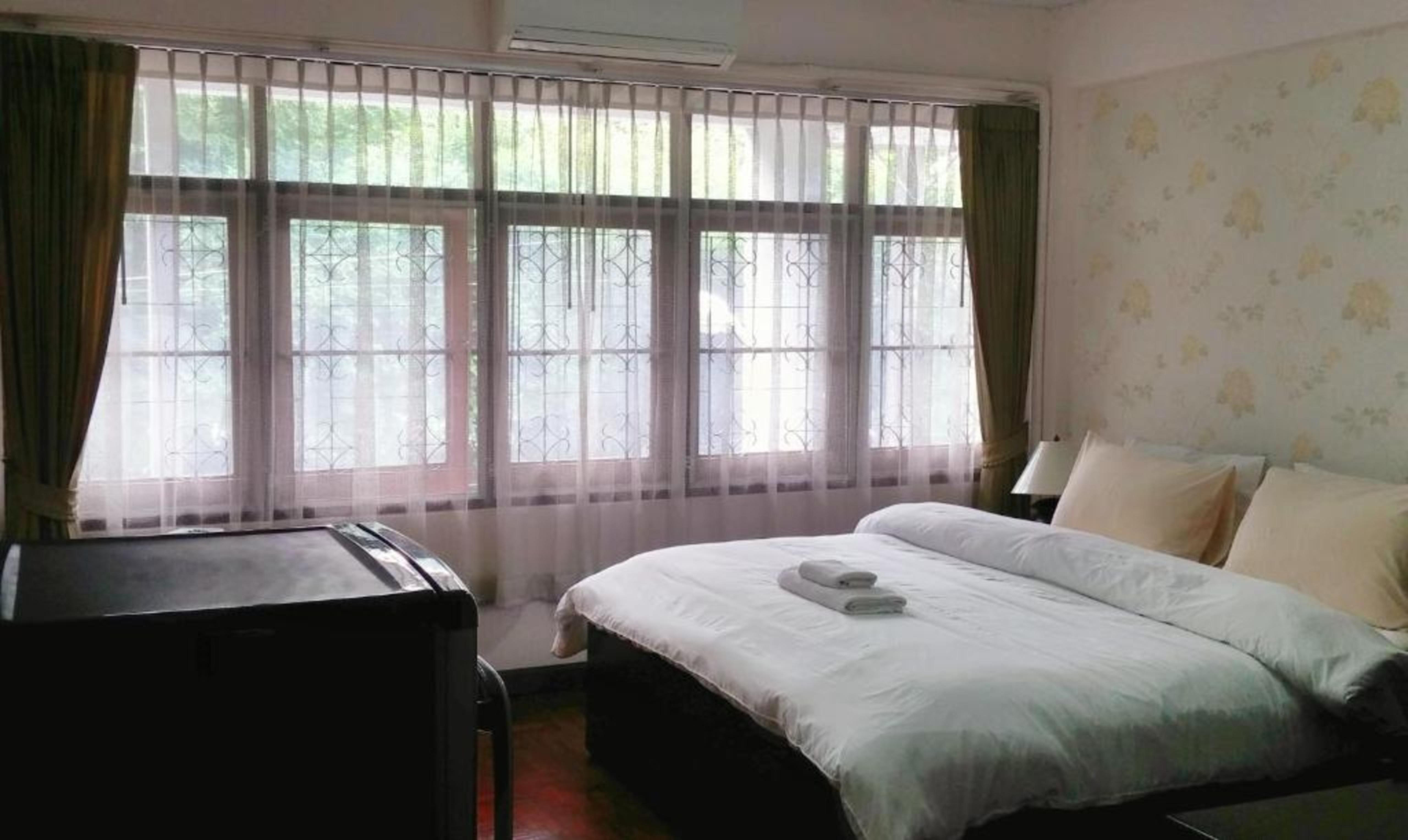 Marhaba House Otel Chiang Mai Dış mekan fotoğraf