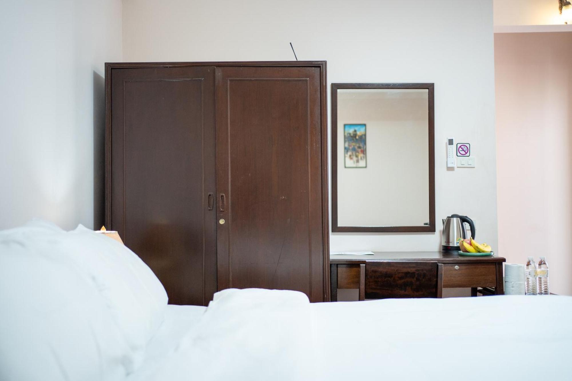 Marhaba House Otel Chiang Mai Dış mekan fotoğraf